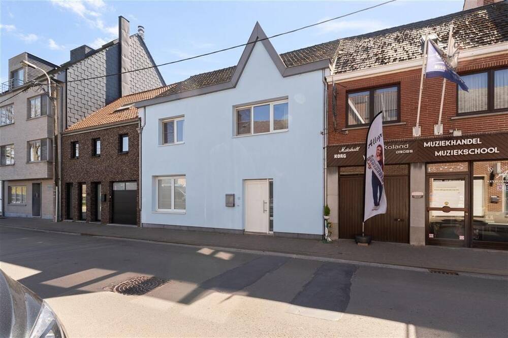Huis te koop in Lede 9340 379000.00€ 4 slaapkamers 205.00m² - Zoekertje 449596