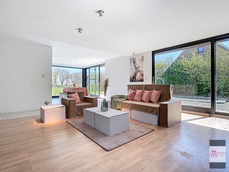 Bungalow te  koop in Ninove 9400 450000.00€ 3 slaapkamers 210.00m² - Zoekertje 450826