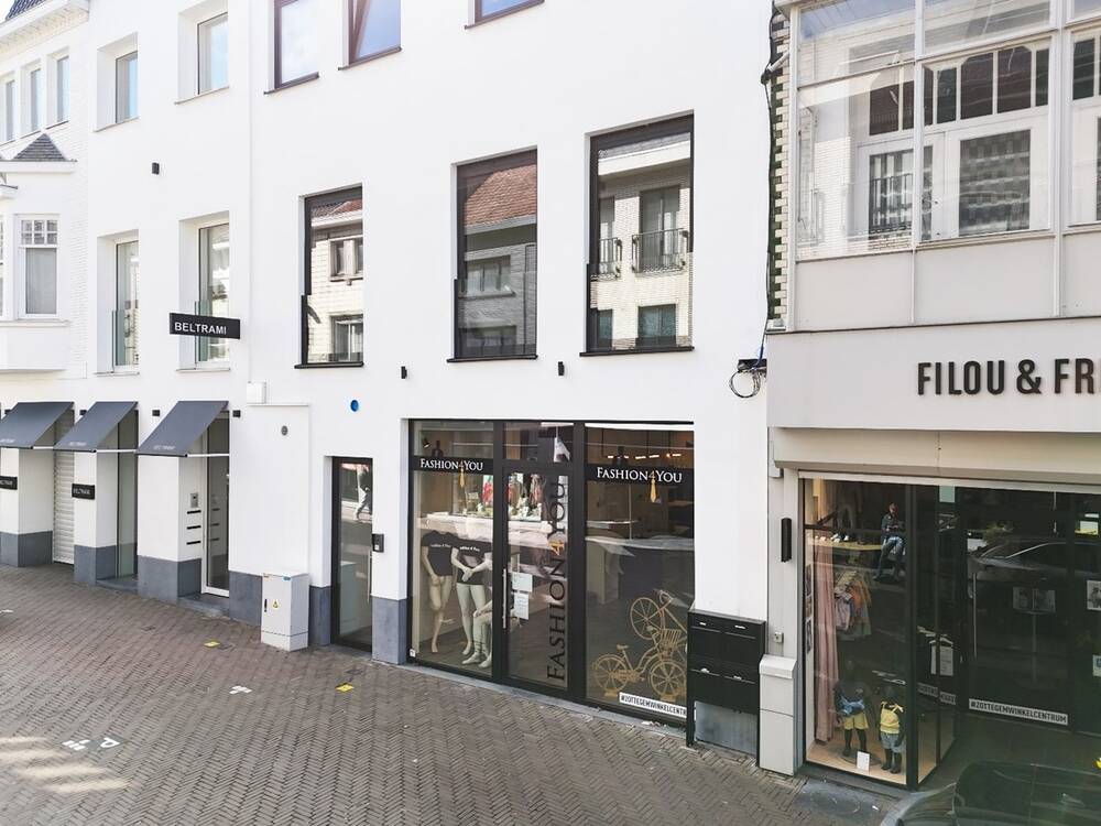 Handelszaak te  koop in Zottegem 9620 295000.00€  slaapkamers 95.00m² - Zoekertje 449580