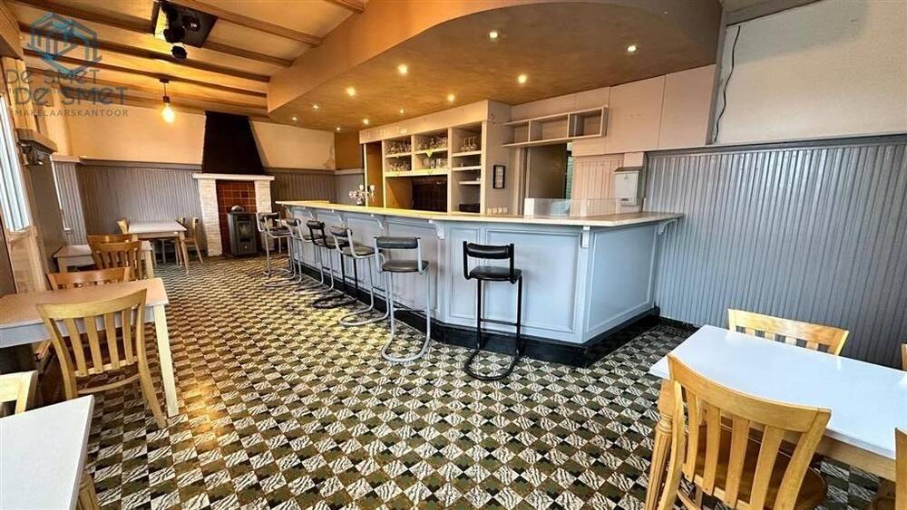 Huis te  koop in Geraardsbergen 9500 325000.00€ 3 slaapkamers 306.51m² - Zoekertje 450642