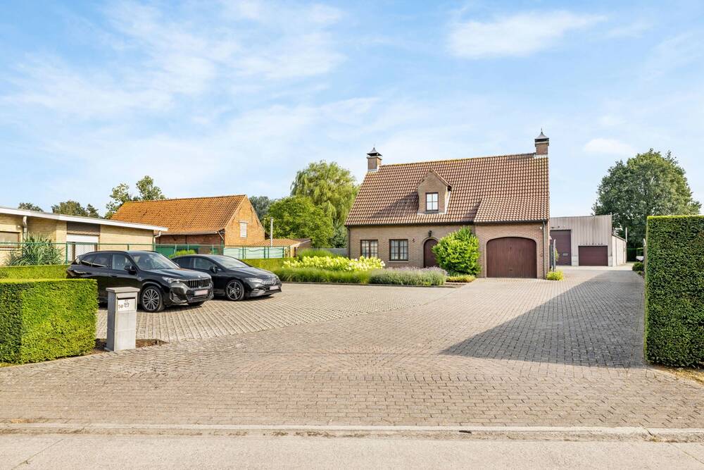 Handelszaak te koop in Moerbeke-Waas 9180 925000.00€ slaapkamers 189.00m² - Zoekertje 451495