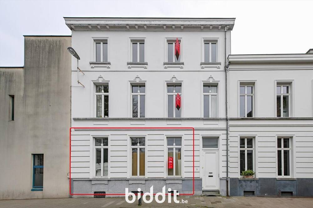 Benedenverdieping te  koop in Gent 9000 245000.00€ 2 slaapkamers m² - Zoekertje 451210