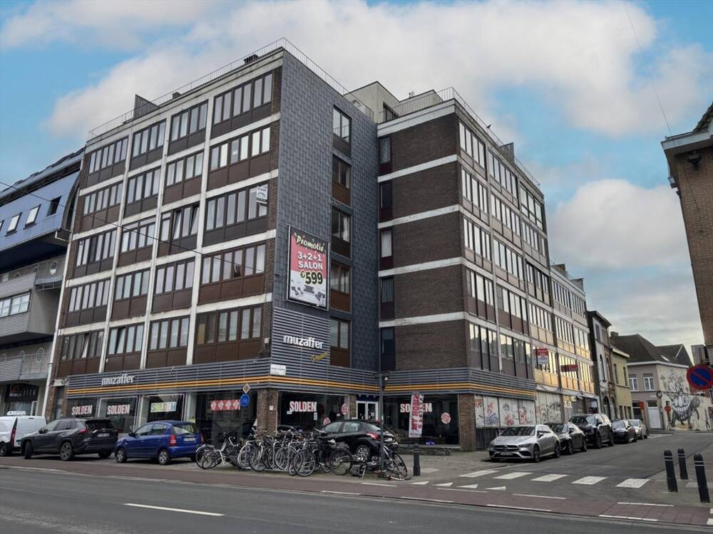 Appartement te koop in Sint-Amandsberg 9040 125000.00€ 1 slaapkamers 37.00m² - Zoekertje 453242