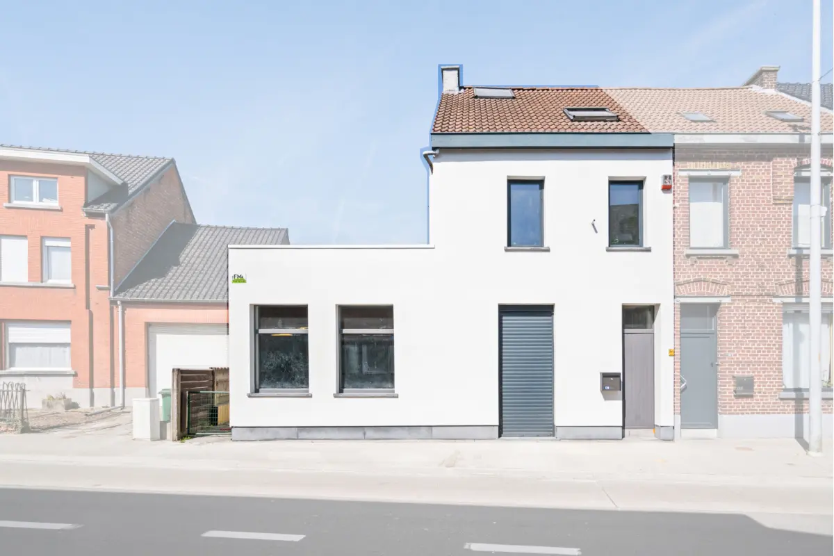 Huis te  koop in Lebbeke 9280 350000.00€ 1 slaapkamers 469.00m² - Zoekertje 453789