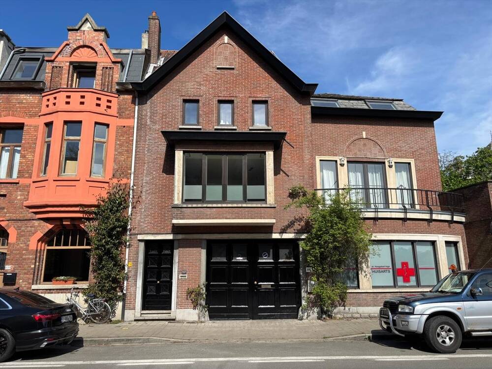Huis te  huur in Sint-Amandsberg 9040 1100.00€ 1 slaapkamers 135.00m² - Zoekertje 453719