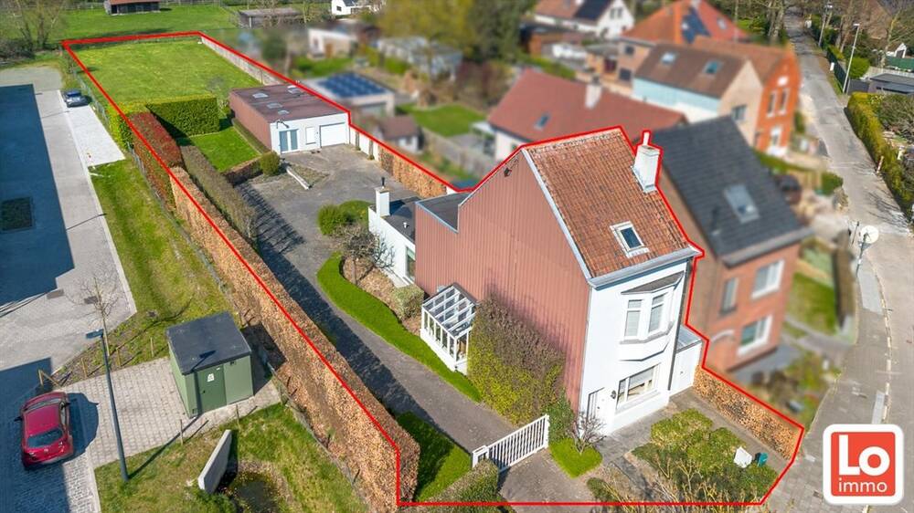 Huis te koop in Sint-Amandsberg 9040 595000.00€ 5 slaapkamers 180.00m² - Zoekertje 455427