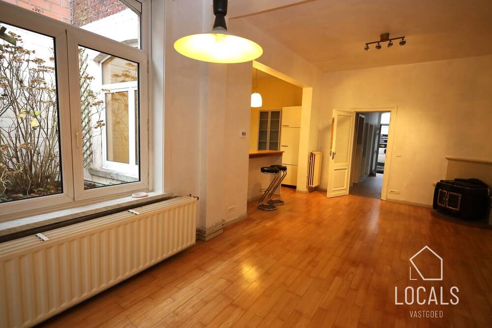 Huis te  koop in Ninove 9400 275000.00€ 4 slaapkamers 194.00m² - Zoekertje 454753