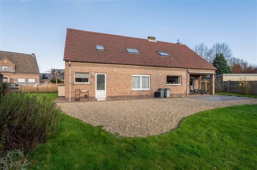 Huis te koop in De Klinge 9170 479000.00€ 4 slaapkamers 256.00m² - Zoekertje 456680