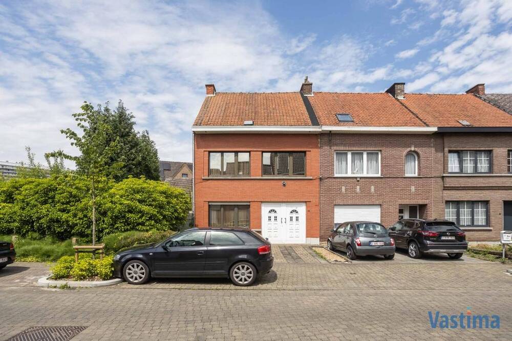 Huis te koop in Aalst 9300 349000.00€ 3 slaapkamers 200.00m² - Zoekertje 456651