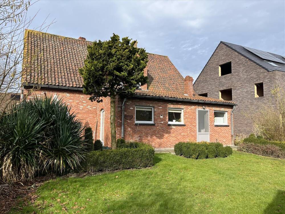 Huis te  koop in Waarschoot 9950 395000.00€ 3 slaapkamers m² - Zoekertje 456597