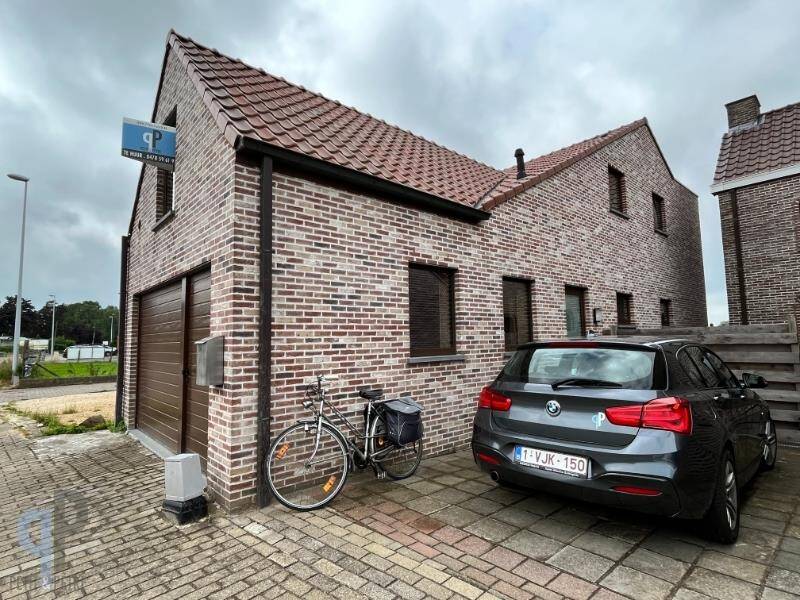Huis te huur in Herzele 9550 785.00€ 2 slaapkamers 126.00m² - Zoekertje 456846