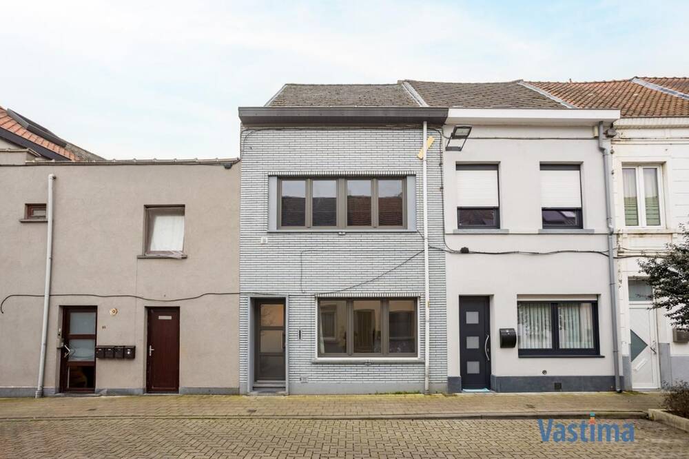 Huis te koop in Aalst 9300 229000.00€ 3 slaapkamers 125.00m² - Zoekertje 456560