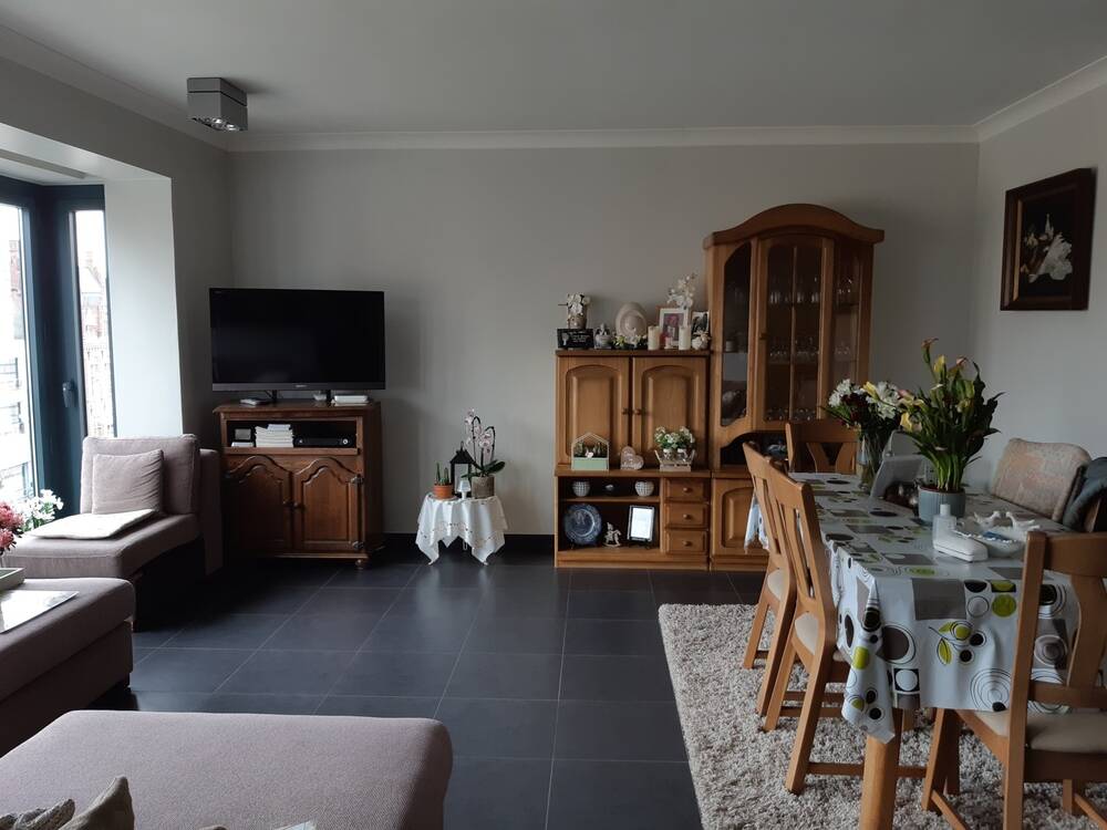 Appartement te huur in Eeklo 9900 815.00€ 2 slaapkamers m² - Zoekertje 456570