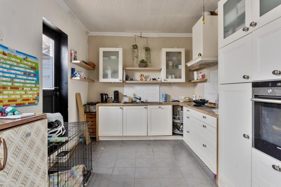 Huis te  koop in Ninove 9400 339000.00€ 5 slaapkamers 223.00m² - Zoekertje 456872