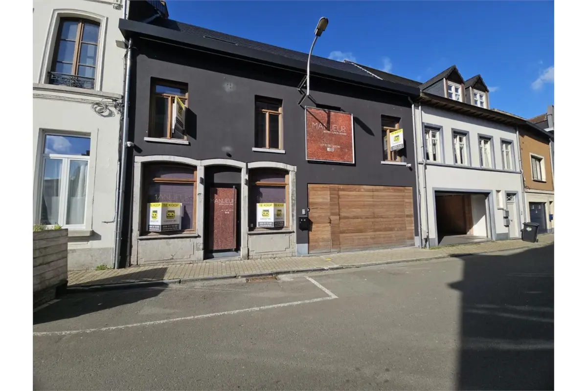 Handelszaak te  koop in Geraardsbergen 9500 475000.00€ 2 slaapkamers m² - Zoekertje 458081