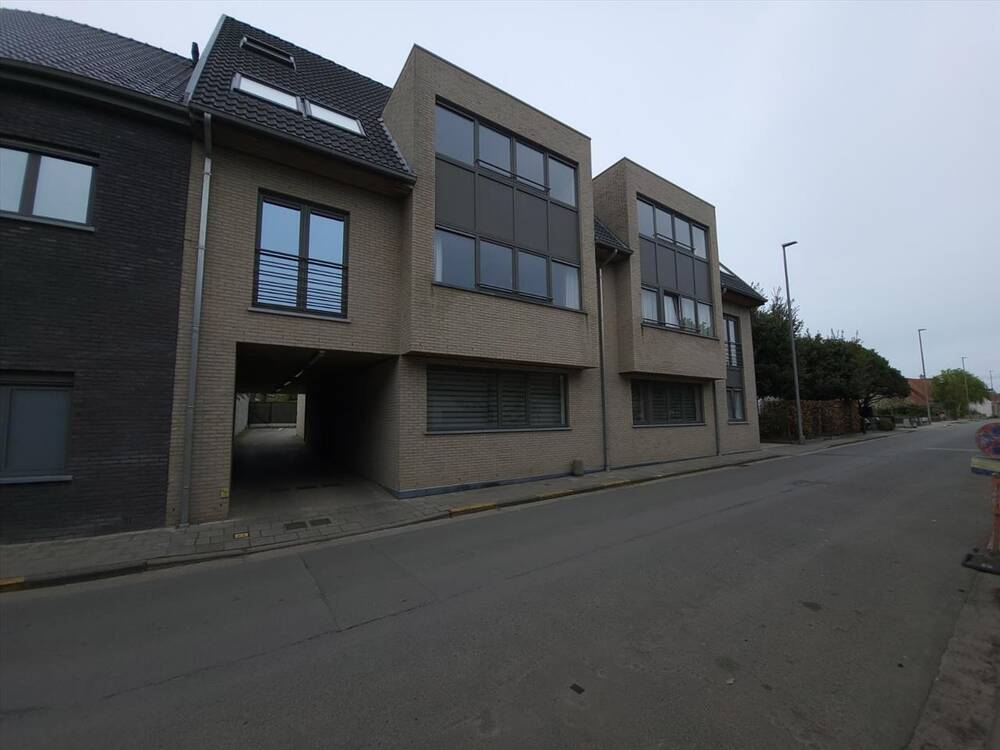 Appartement te  huur in Kruishoutem 9770 700.00€ 1 slaapkamers m² - Zoekertje 458057