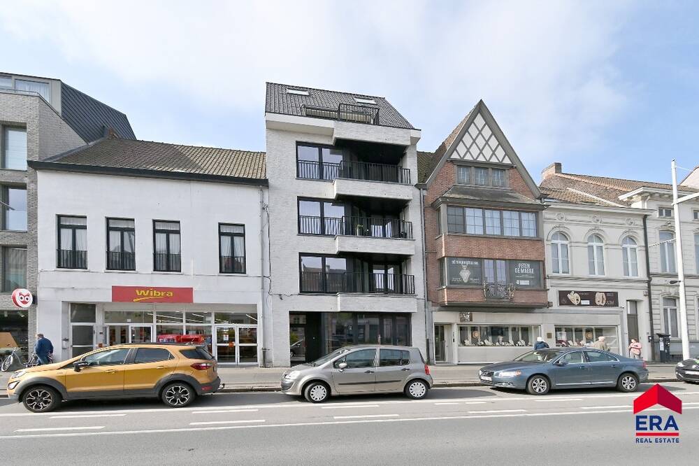 Appartement te koop in Eeklo 9900 375000.00€ 2 slaapkamers 127.00m² - Zoekertje 458430