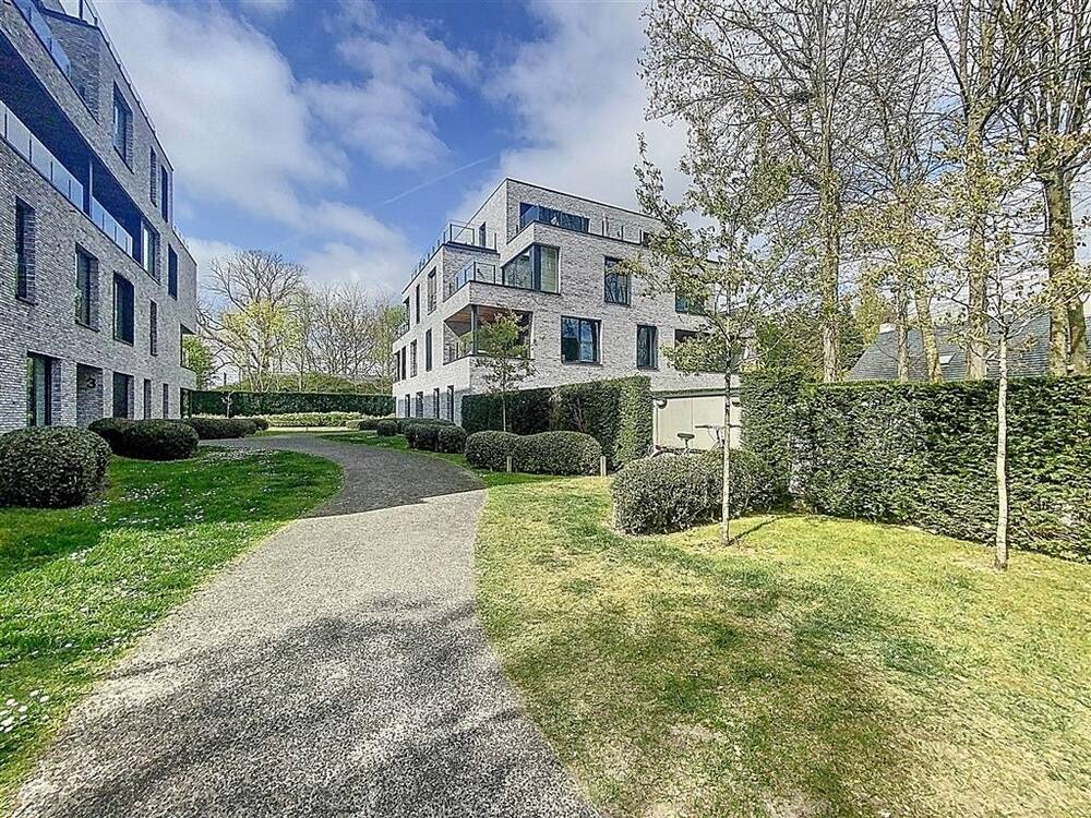 Appartement te huur in Sint-Denijs-Westrem 9051 1400.00€ 2 slaapkamers 99.00m² - Zoekertje 458526