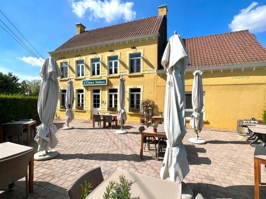 Handelszaak te  koop in Zingem 9750 665000.00€  slaapkamers 350.00m² - Zoekertje 459461