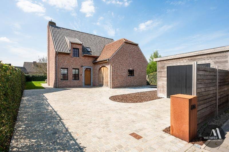 Huis te koop in Adegem 9991 745000.00€ 3 slaapkamers 288.00m² - Zoekertje 459379