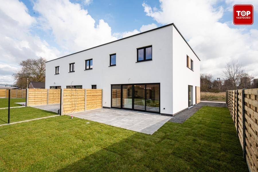 Huis te koop in Ertvelde 9940 415000.00€ 4 slaapkamers 142.00m² - Zoekertje 459439