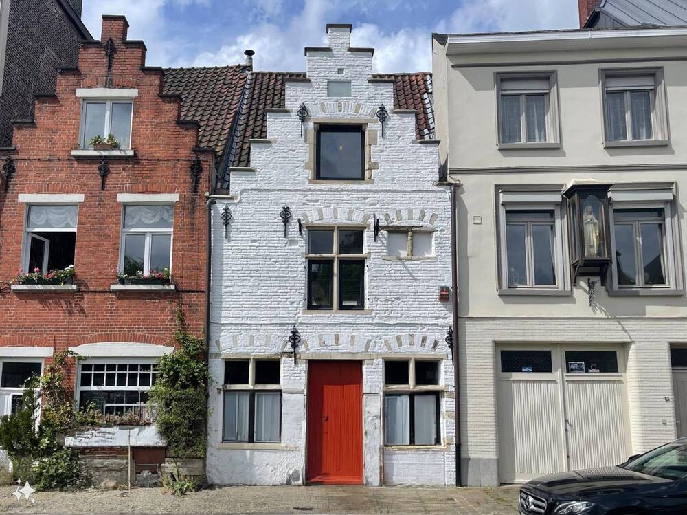 Huis te in Gent 9000 2000.00€ 2 slaapkamers 177.00m² - Zoekertje 459619