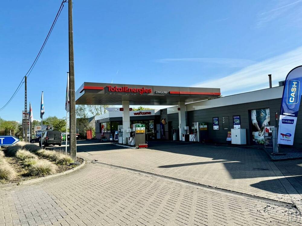 Handelszaak te koop in Zingem 9750 1200000.00€ slaapkamers 4280.00m² - Zoekertje 460317