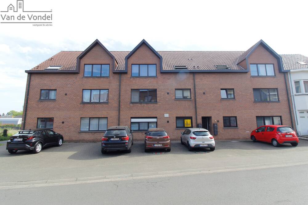 Box te koop in Aalst 9300 19900.00€ slaapkamers 17.00m² - Zoekertje 461076