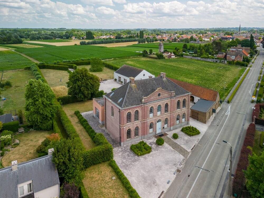 Huis te koop in Gavere 9890 1970000.00€ 5 slaapkamers 1280.00m² - Zoekertje 462437