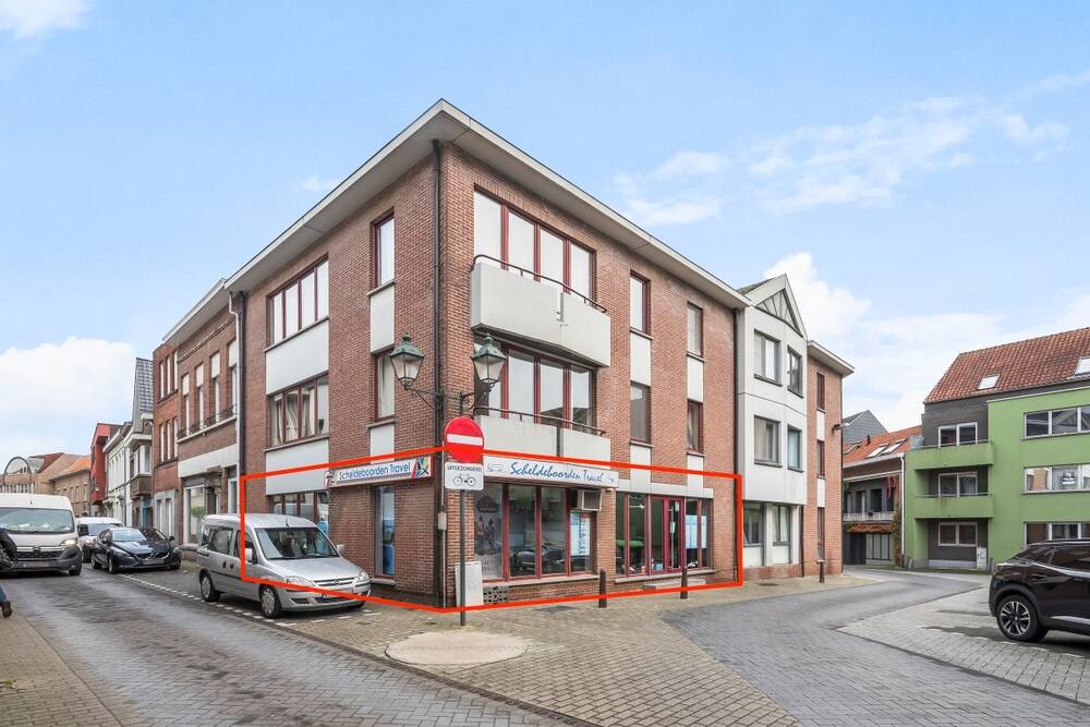 Handelszaak te  koop in Temse 9140 135000.00€ 0 slaapkamers 101.00m² - Zoekertje 462259