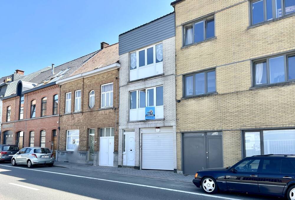 Mixgebouw te koop in Ronse 9600 198000.00€ 2 slaapkamers 120.00m² - Zoekertje 462095