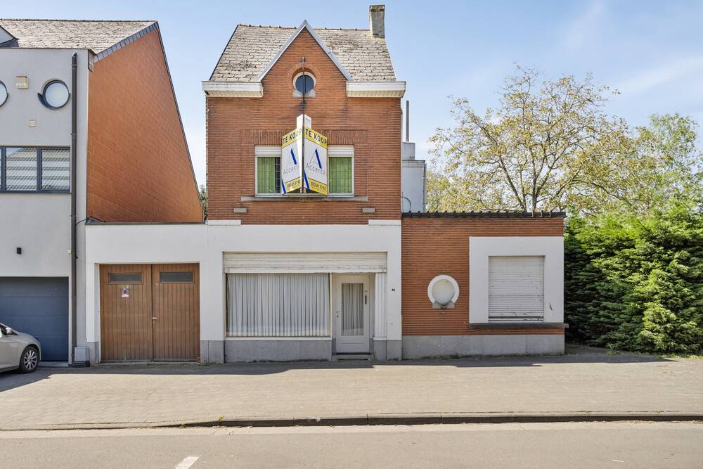 Huis te  koop in Gijzegem 9308 225000.00€ 3 slaapkamers 182.00m² - Zoekertje 461398