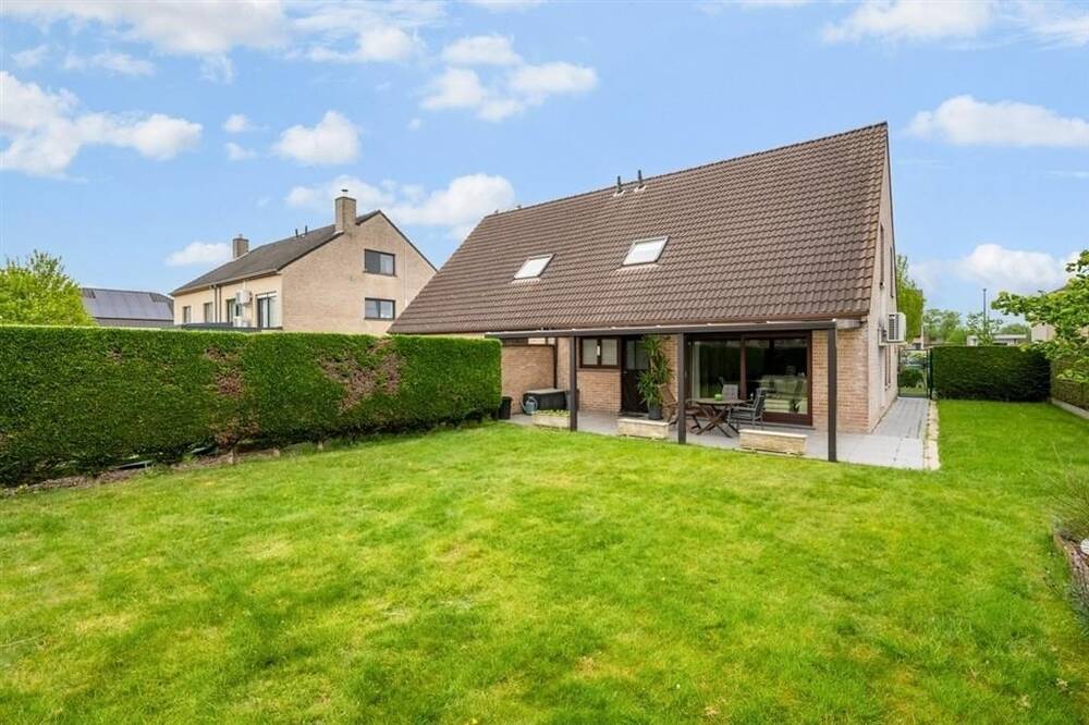 Huis te koop in Herdersem 9310 399000.00€ 3 slaapkamers 140.00m² - Zoekertje 462846