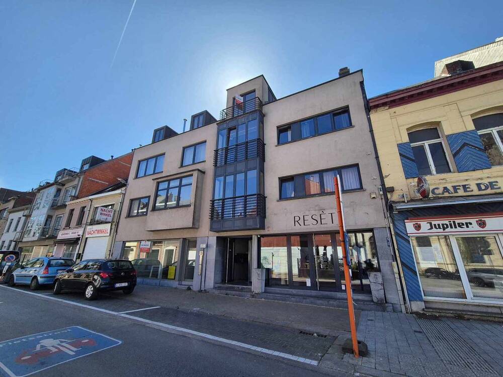 Appartement te huur in Lede 9340 700.00€ 1 slaapkamers 48.00m² - Zoekertje 464522