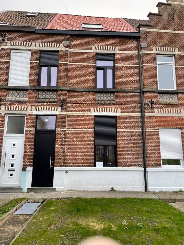 Huis te  huur in Evergem 9940 1200.00€ 3 slaapkamers 110.00m² - Zoekertje 466180
