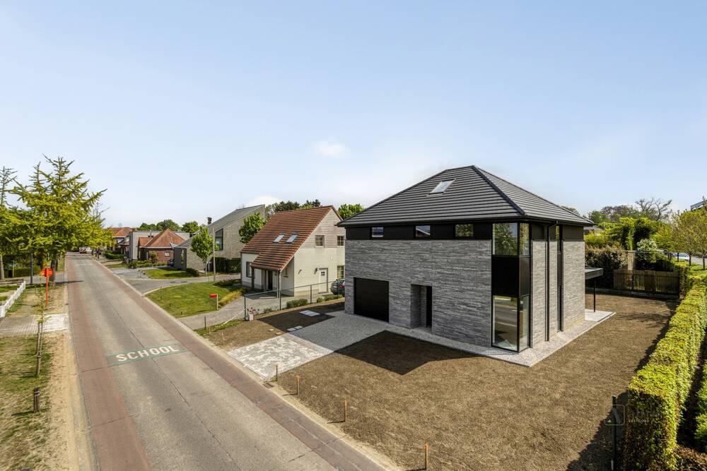 Huis te koop in Aalter 9880 765000.00€ 4 slaapkamers 280.00m² - Zoekertje 467525