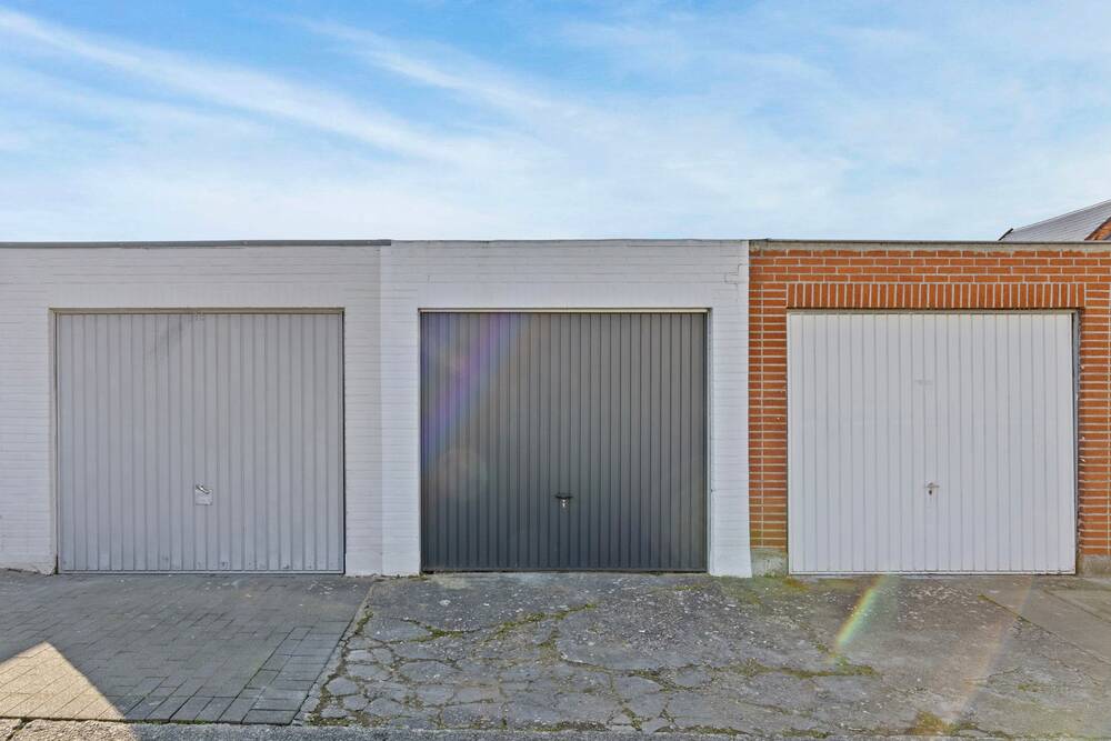 Parking & garage te koop in Wetteren 9230 24000.00€ slaapkamers m² - Zoekertje 466656