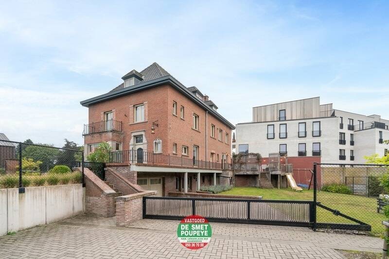 Huis te koop in Maldegem 9990 695000.00€ 6 slaapkamers 450.00m² - Zoekertje 466777