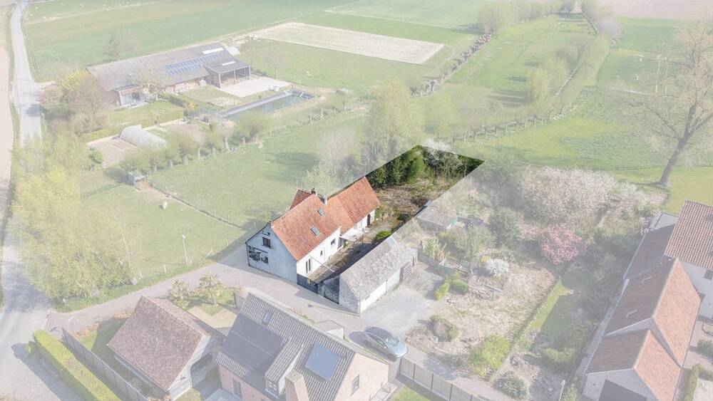 Grond te koop in Huise 9750 290000.00€ slaapkamers m² - Zoekertje 468801