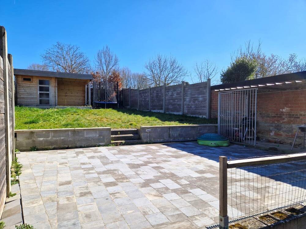 Huis te  koop in Welle 9473 249000.00€ 2 slaapkamers 137.00m² - Zoekertje 468338