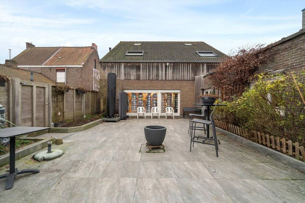Huis te koop in Sleidinge 9940 475000.00€ 2 slaapkamers 323.00m² - Zoekertje 470451