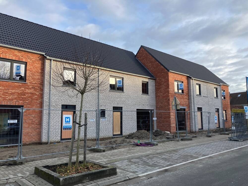 Huis te koop in Berlare 9290 370162.00€ 3 slaapkamers 145.89m² - Zoekertje 470442