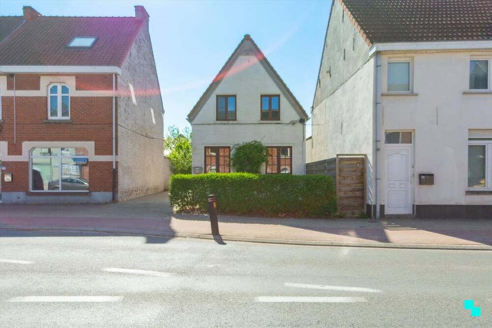 Huis te koop in Merelbeke 9820 419000.00€ 3 slaapkamers 163.00m² - Zoekertje 472532