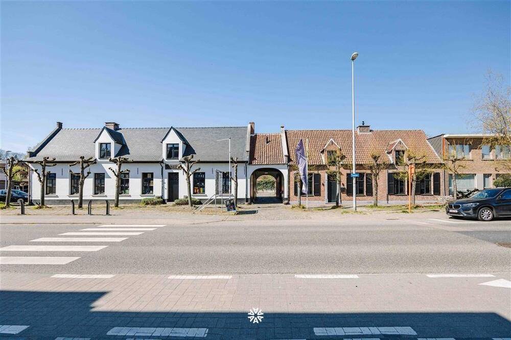 Handelszaak te koop in Temse 9140 1095000.00€ 3 slaapkamers 715.41m² - Zoekertje 472493