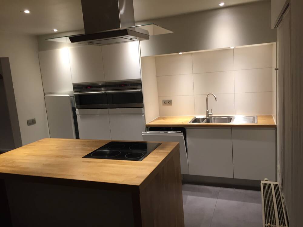 Appartement te huur in Aalter 9880 695.00€ 1 slaapkamers 75.00m² - Zoekertje 473242
