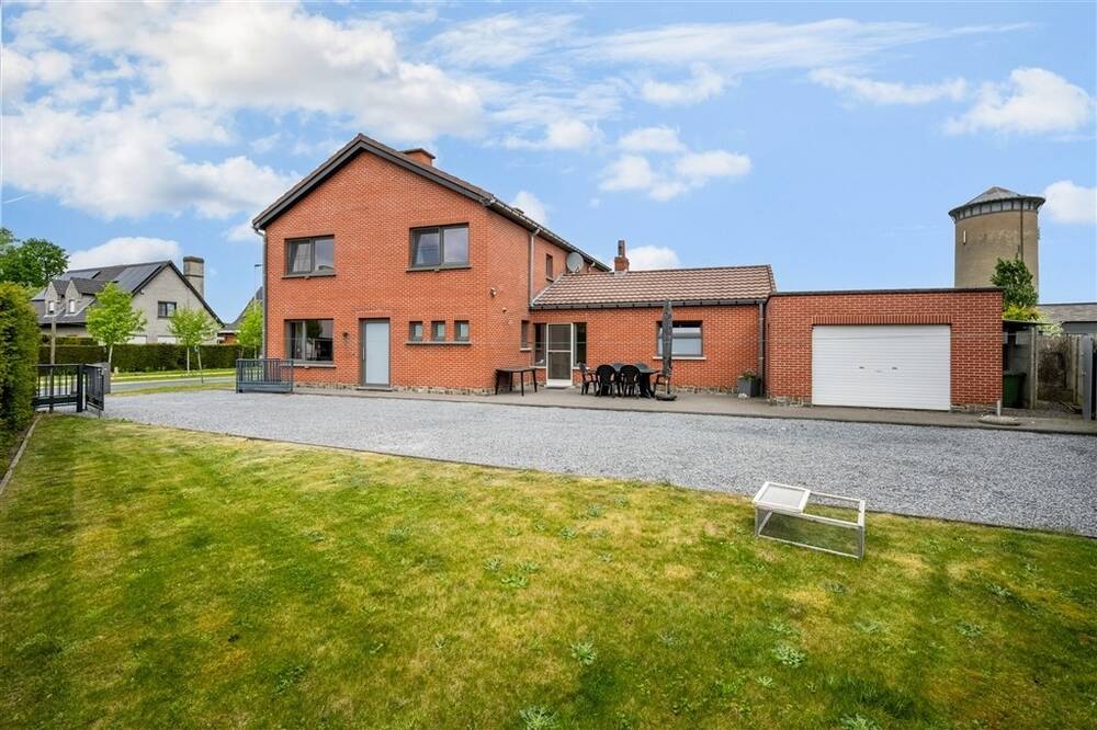 Huis te  koop in Laarne 9270 390000.00€ 3 slaapkamers 125.00m² - Zoekertje 473748
