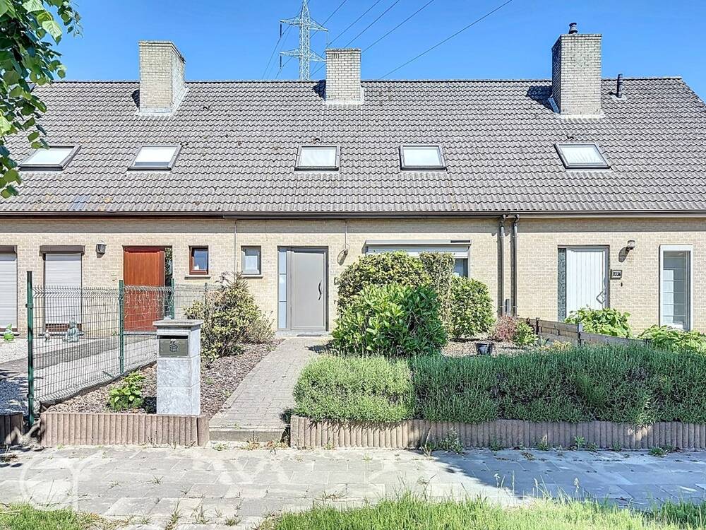 Huis te koop in Destelbergen 9070 349000.00€ 3 slaapkamers 112.00m² - Zoekertje 474379