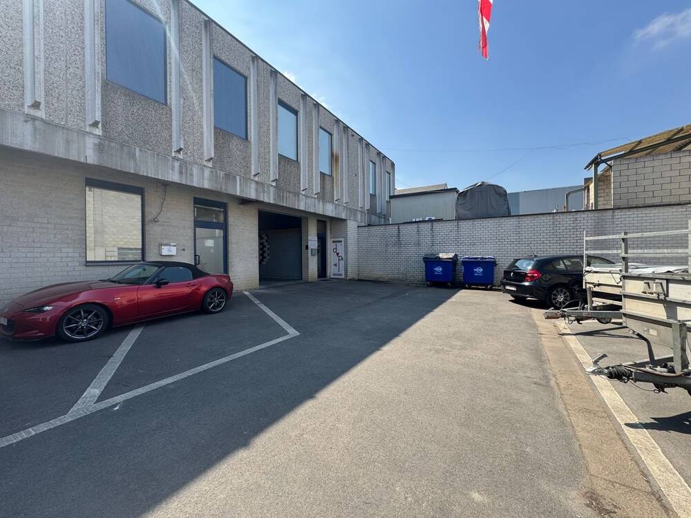 Handelszaak te huur in Haaltert 9450 1500.00€ slaapkamers m² - Zoekertje 476173