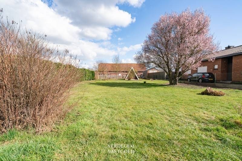 Grond te koop in Sleidinge 9940 289000.00€ slaapkamers m² - Zoekertje 477485