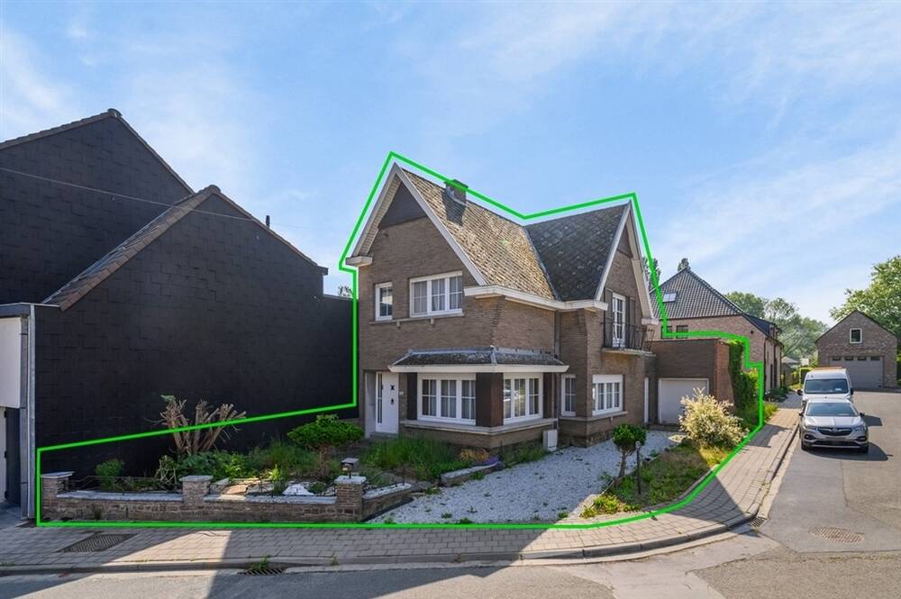 Huis te koop in Erembodegem 9320 295000.00€ 3 slaapkamers 159.00m² - Zoekertje 478116
